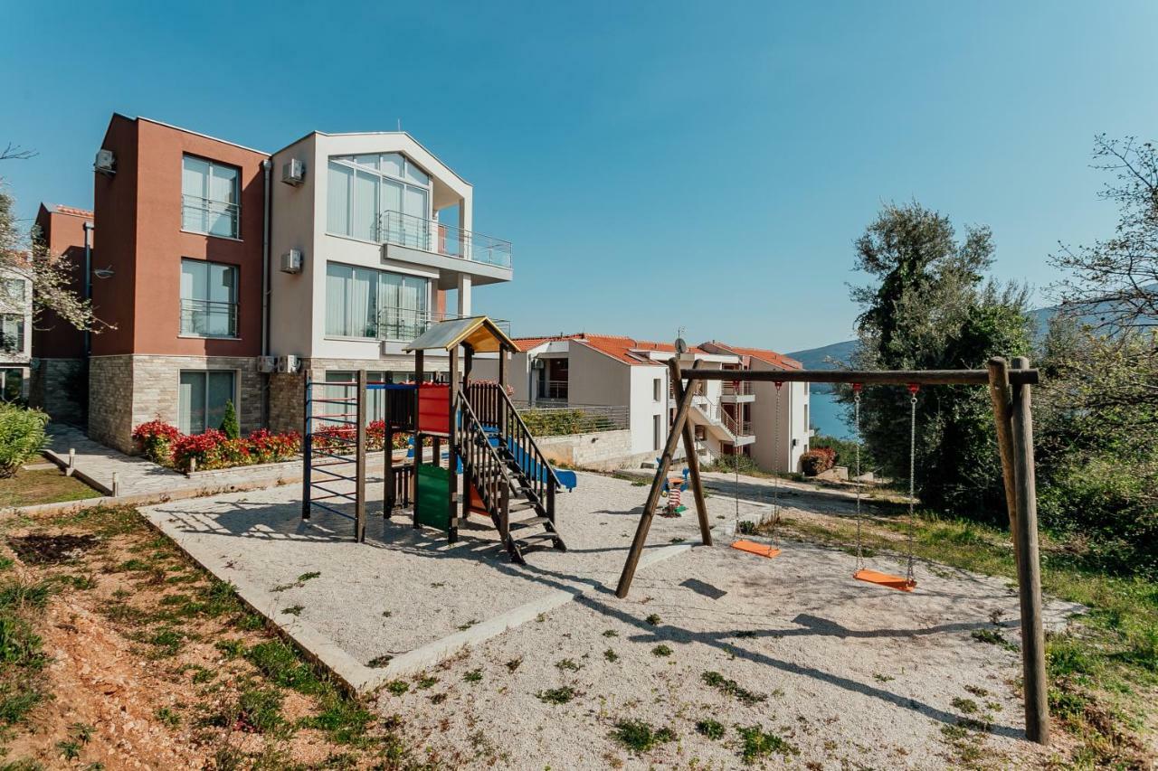 Ferienwohnung Acacia Hill A3 Ðenovići Exterior foto