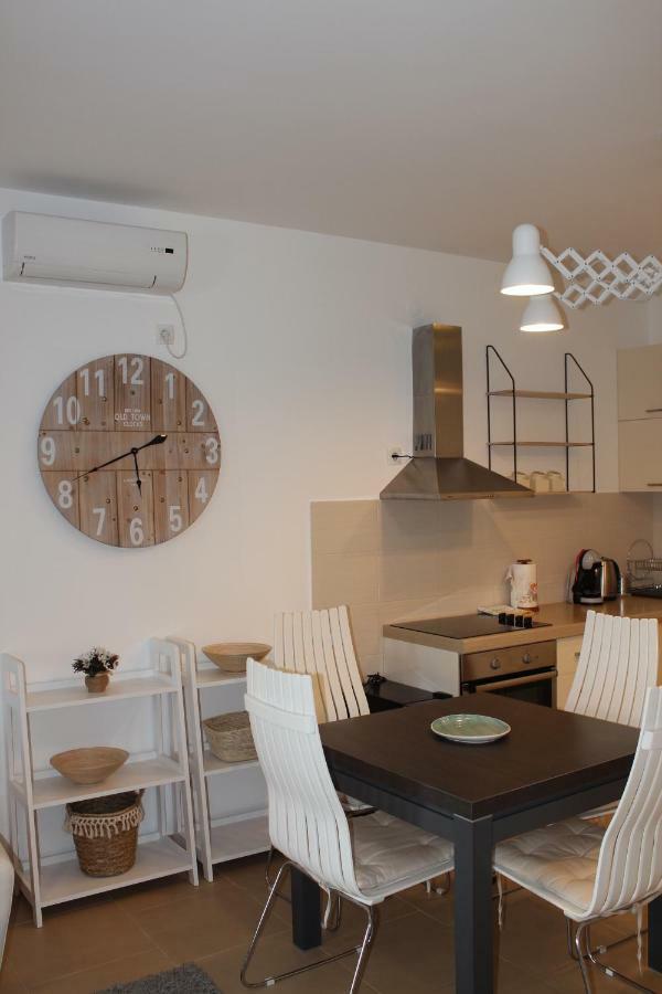 Ferienwohnung Acacia Hill A3 Ðenovići Exterior foto